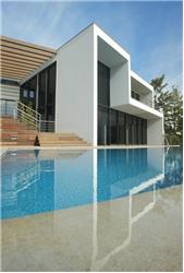 Overflowing Pool