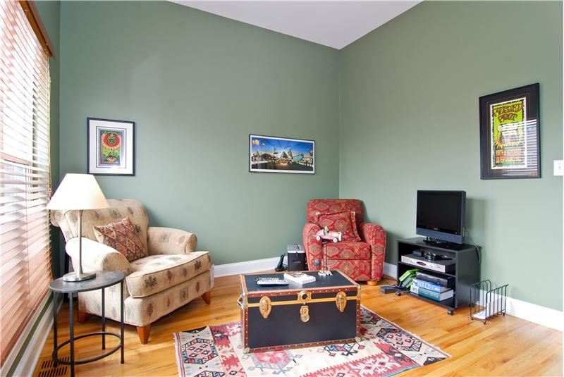Bedroom or Den