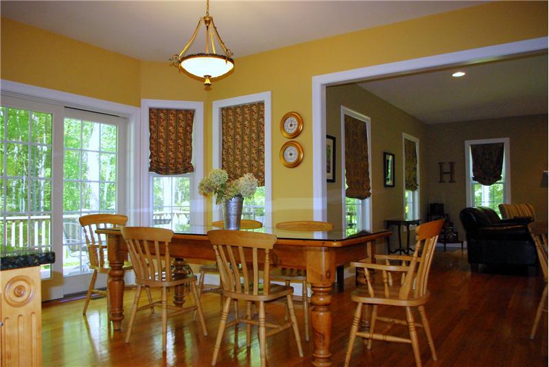 Large eat in kitchen