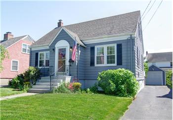  103 Seaside Avenue, Bridgeport, CT