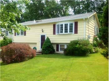  32 Midhill Drive, Hamden, CT