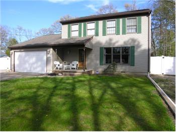  1321 Moosehead St, Forked River, NJ