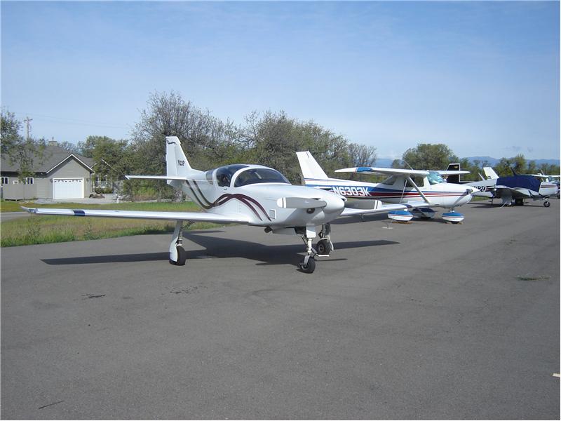 Lake California Airpark 68CA & 3,000' Runway