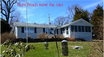  25 Spring Street, Saunderstown, RI