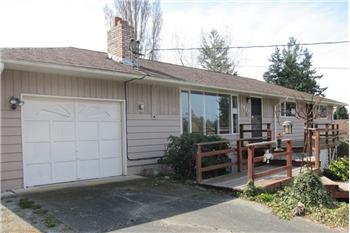  1841 NE 9th St, Oak Harbor, WA