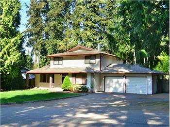  13725 109th Av Ct E, Puyallup, WA