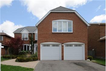  548 Braeburn Cres, Pickering, ON