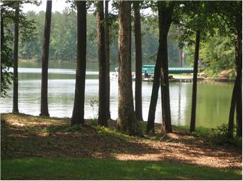  1330 Buckhead Dr, Greensboro, GA