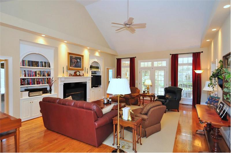Lots of built-ins & gaslog fireplace