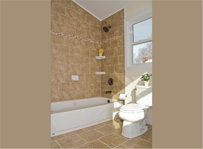 2nd Floor Bath