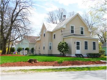 39  Grand St, Leominster, MA