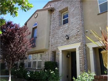  28522 Herrera St, Valencia, CA